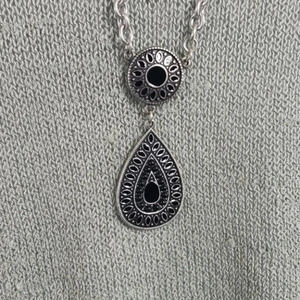 Bijoux Stella NWT 32" Boho‎ blk/silver necklace